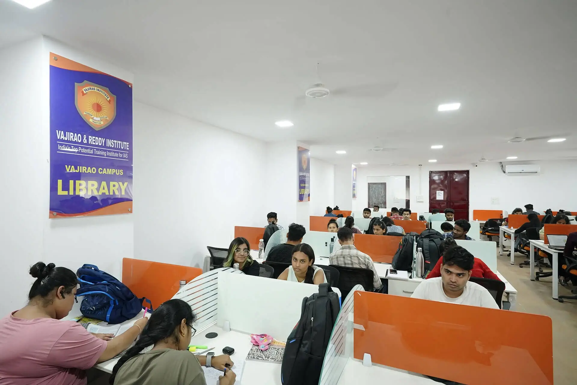 UPSC library and reading facility at Vajirao and Reddy Institute