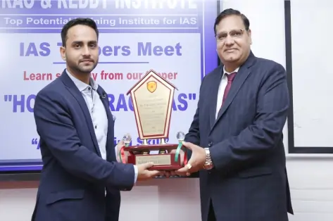 Utkarsh Dwivedi &mdash; AIR 5, UPSC CSE 2021